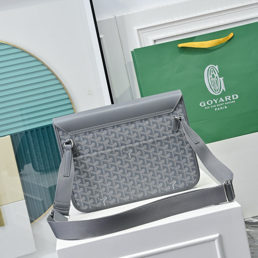 Gyrd Coursıer Messenger