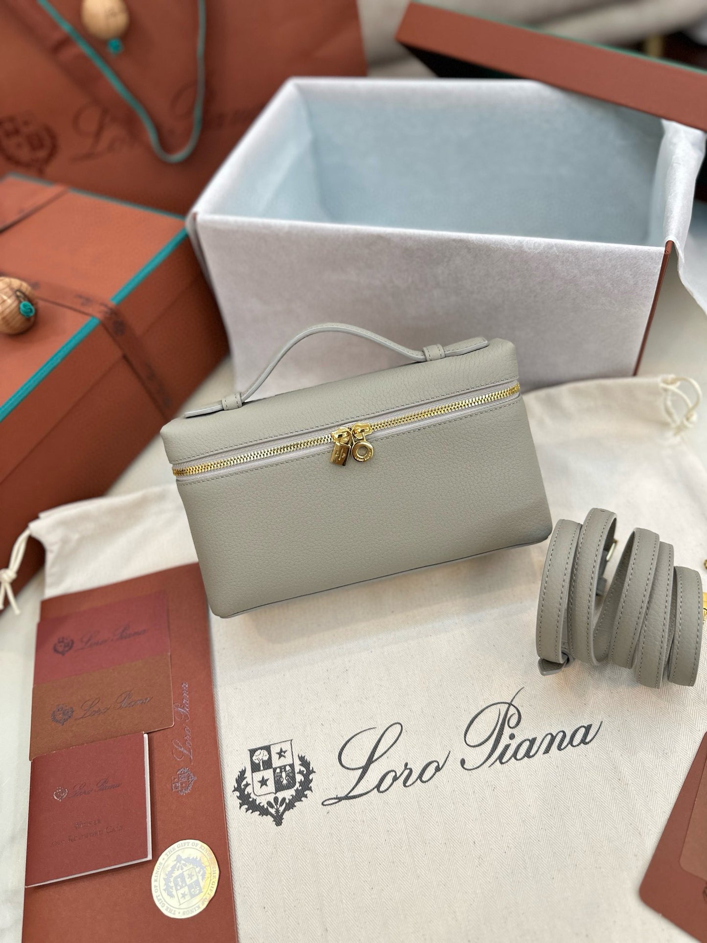 Loro Piana Extra Pocket L19