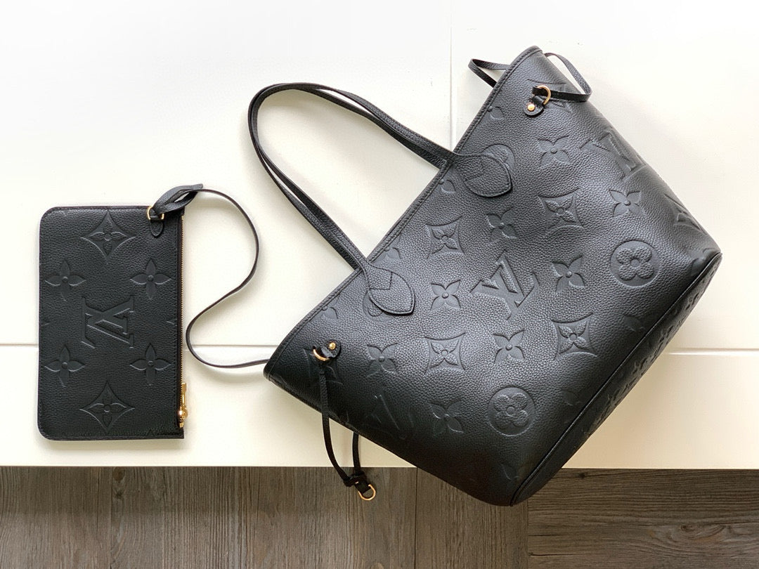 Louis Vuitton Neverfull MM