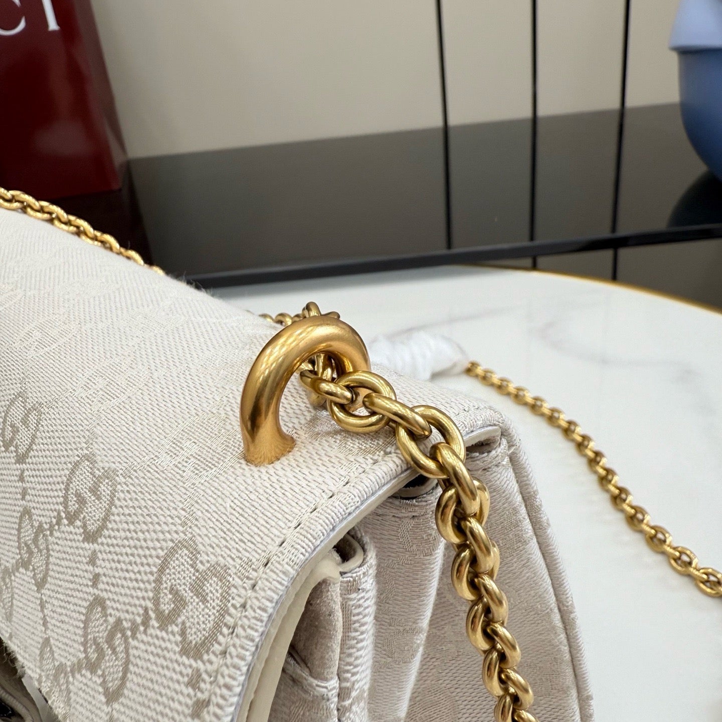 Dionysus Medium Shoulder