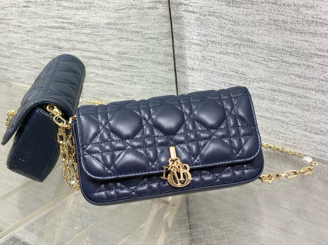 Talk Pouch Phone