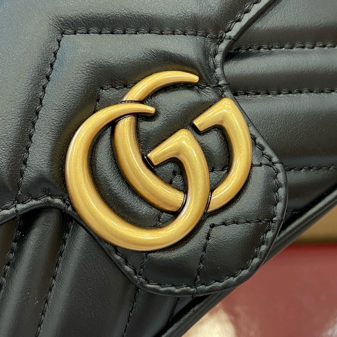 Gucci GG Marmont Super Mini