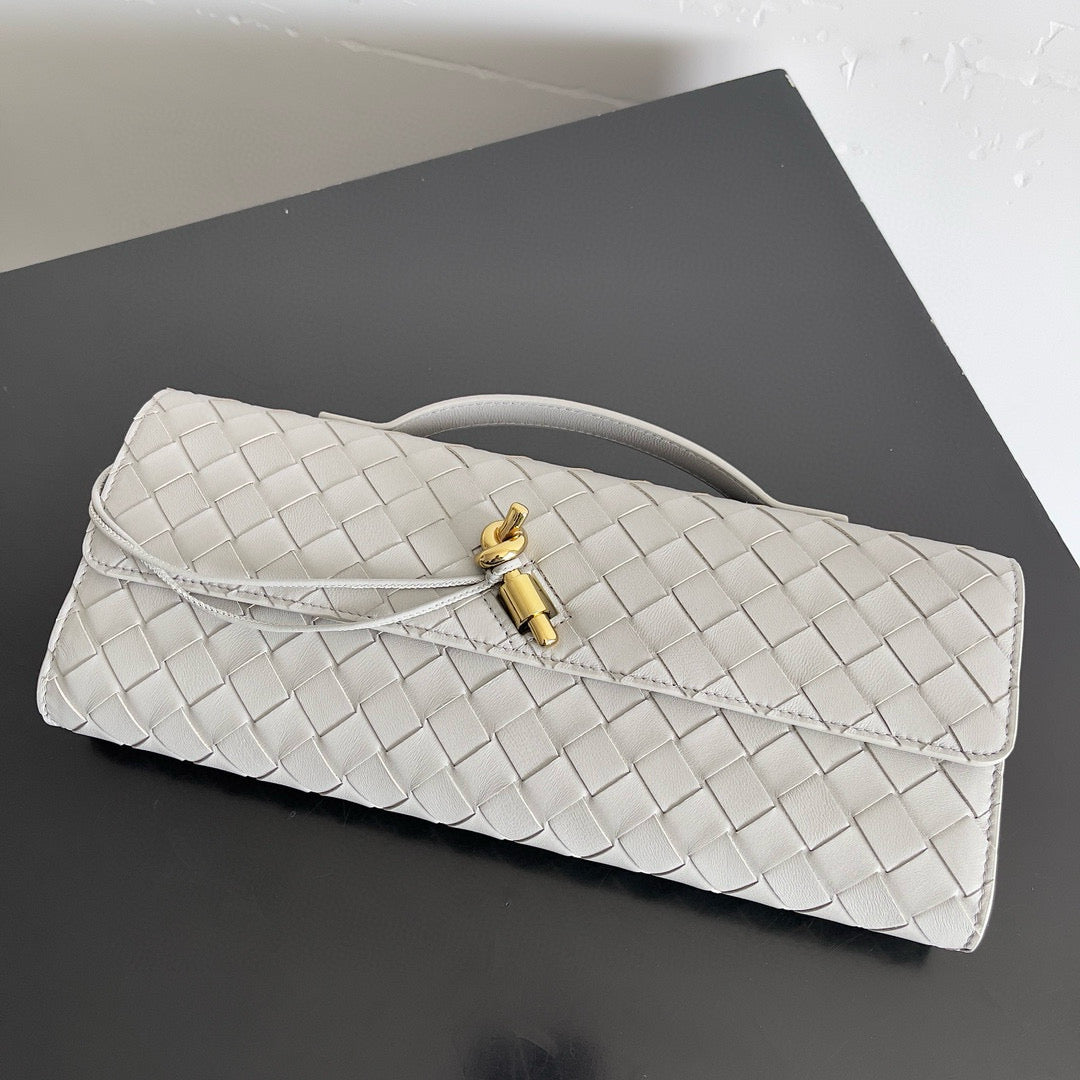 Bottega Veneta Andiamo Clutch