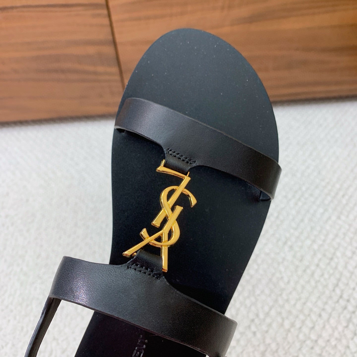 New Sandal