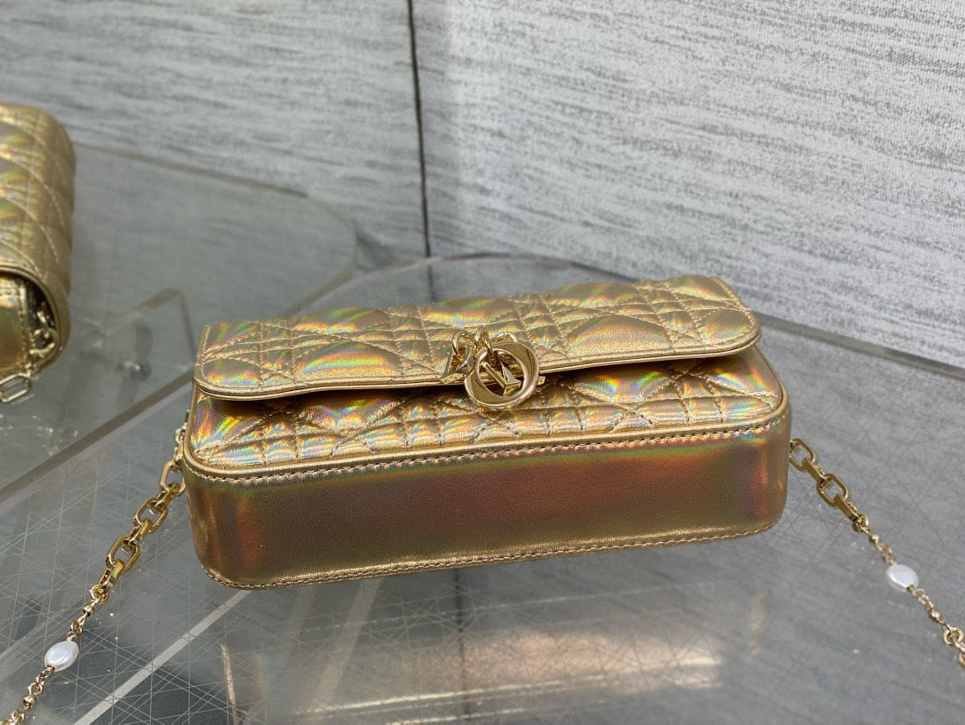 Talk Pouch Phone