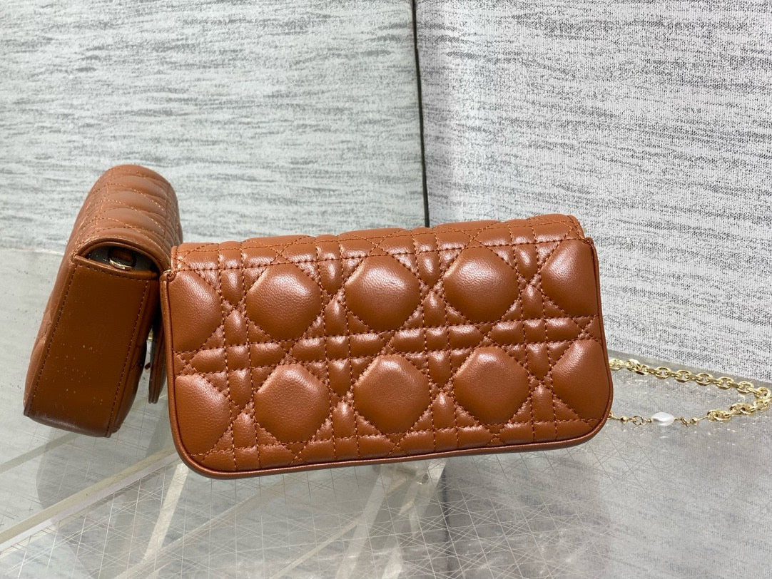 Talk Pouch Phone