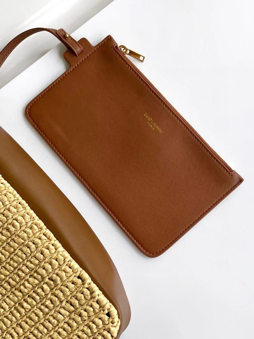 Yves Saint Laurent Le 5 A 7 Supple Small In Raffia