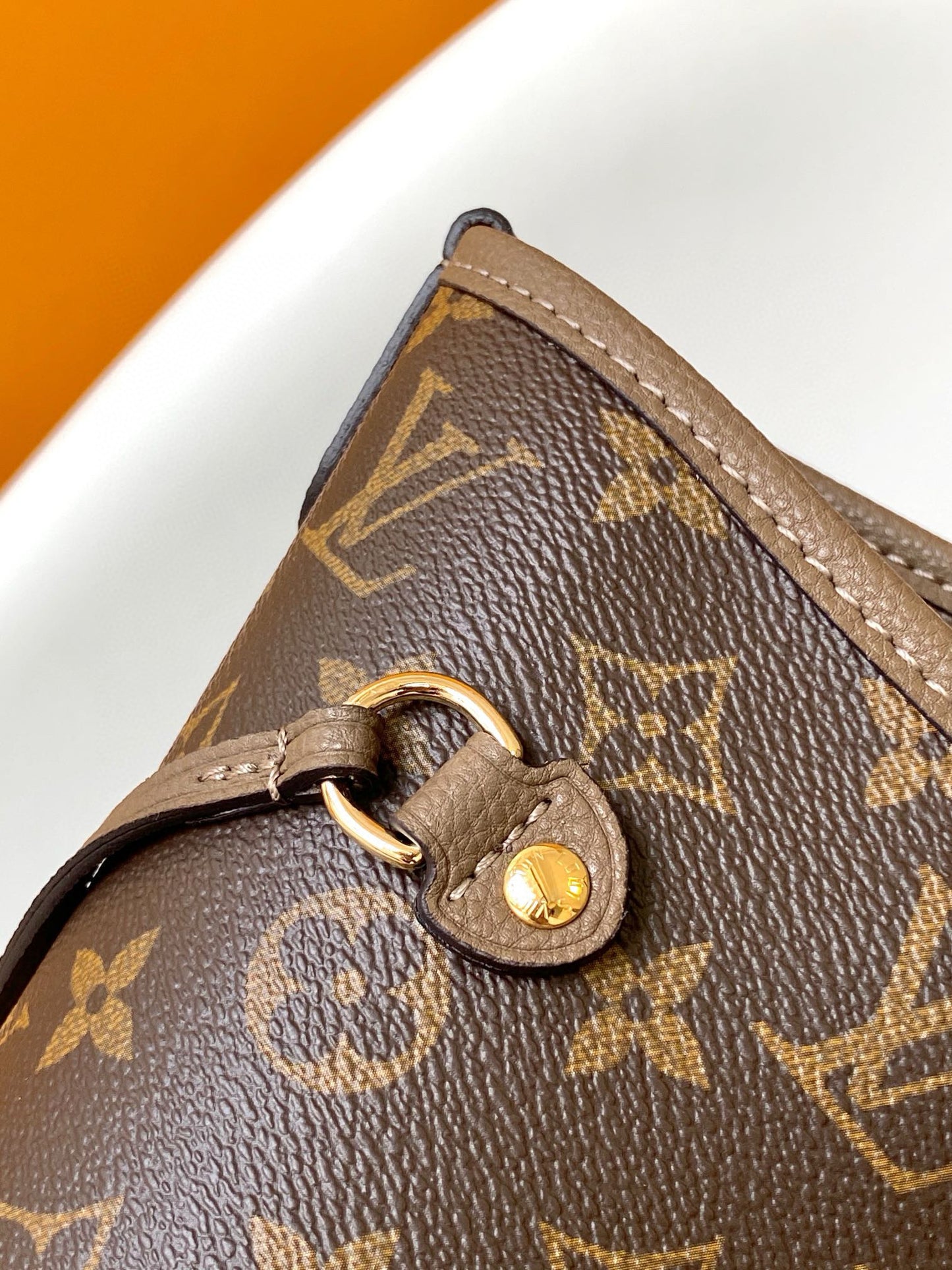 Louis Vuitton Neverfull Indside Out MM
