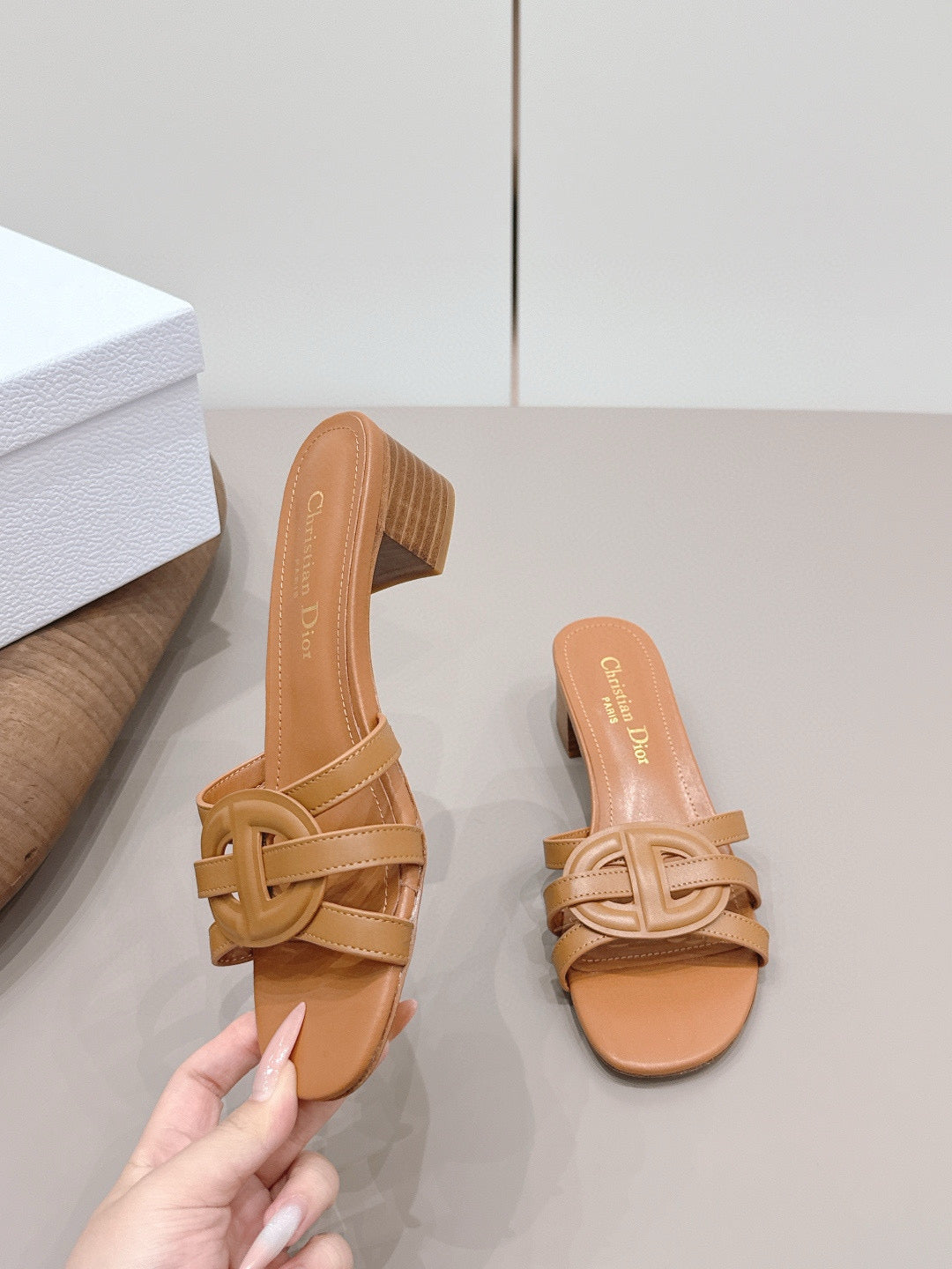 CD Slipper