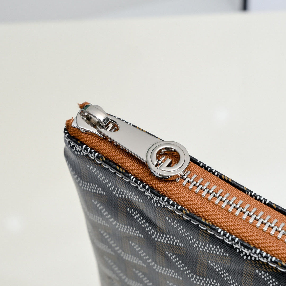 Senat Mm Pouch