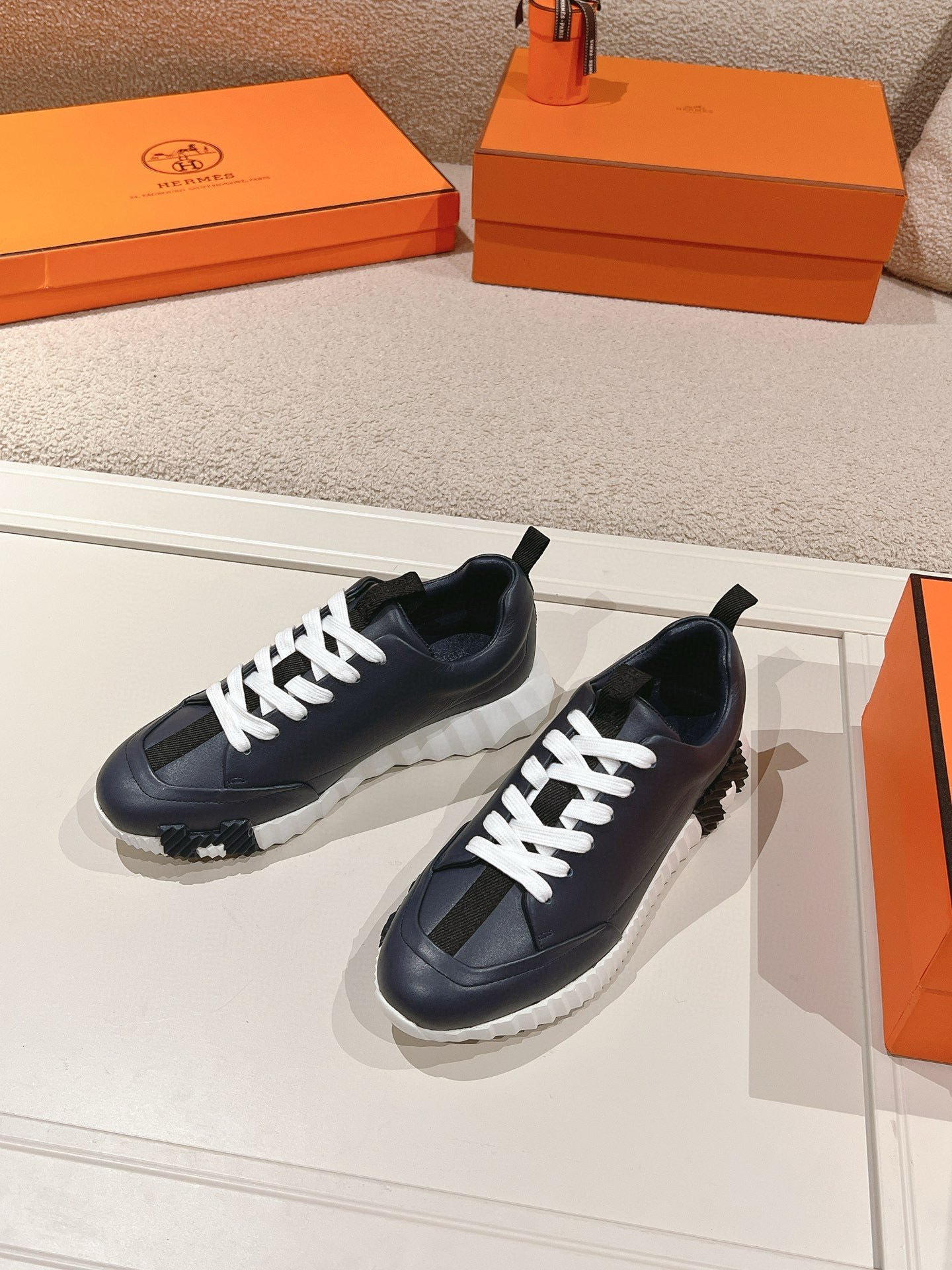 Hermes Sneaker