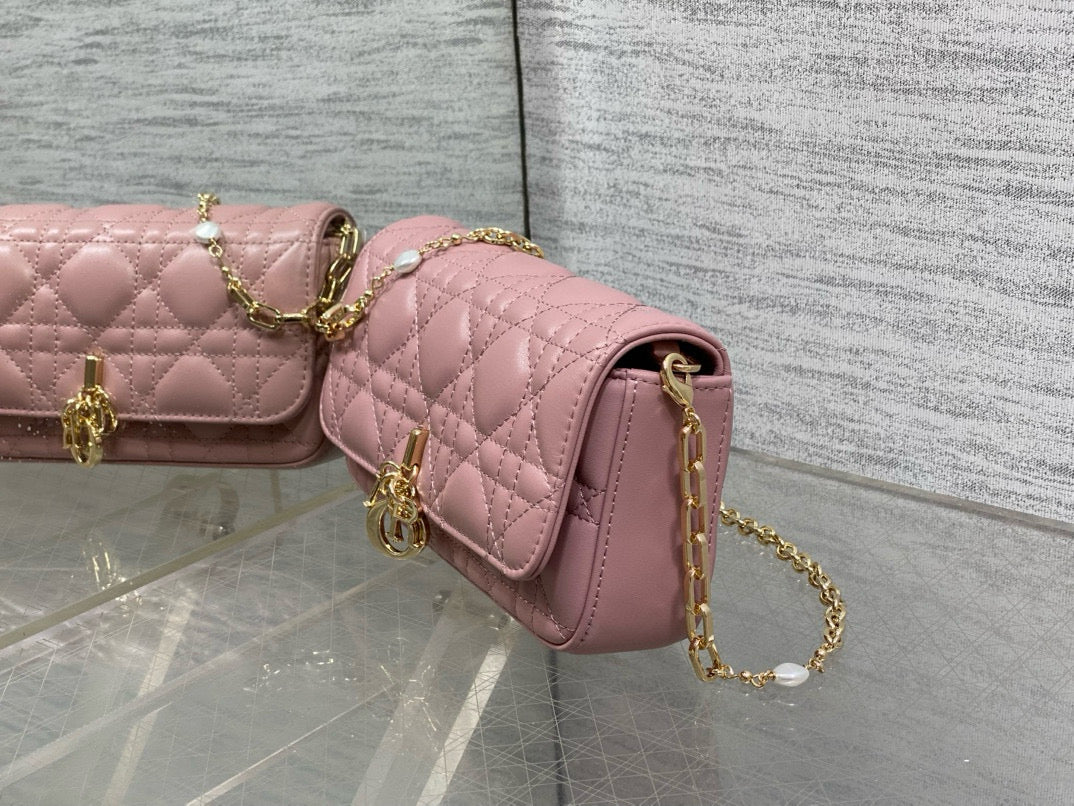 Talk Pouch Phone