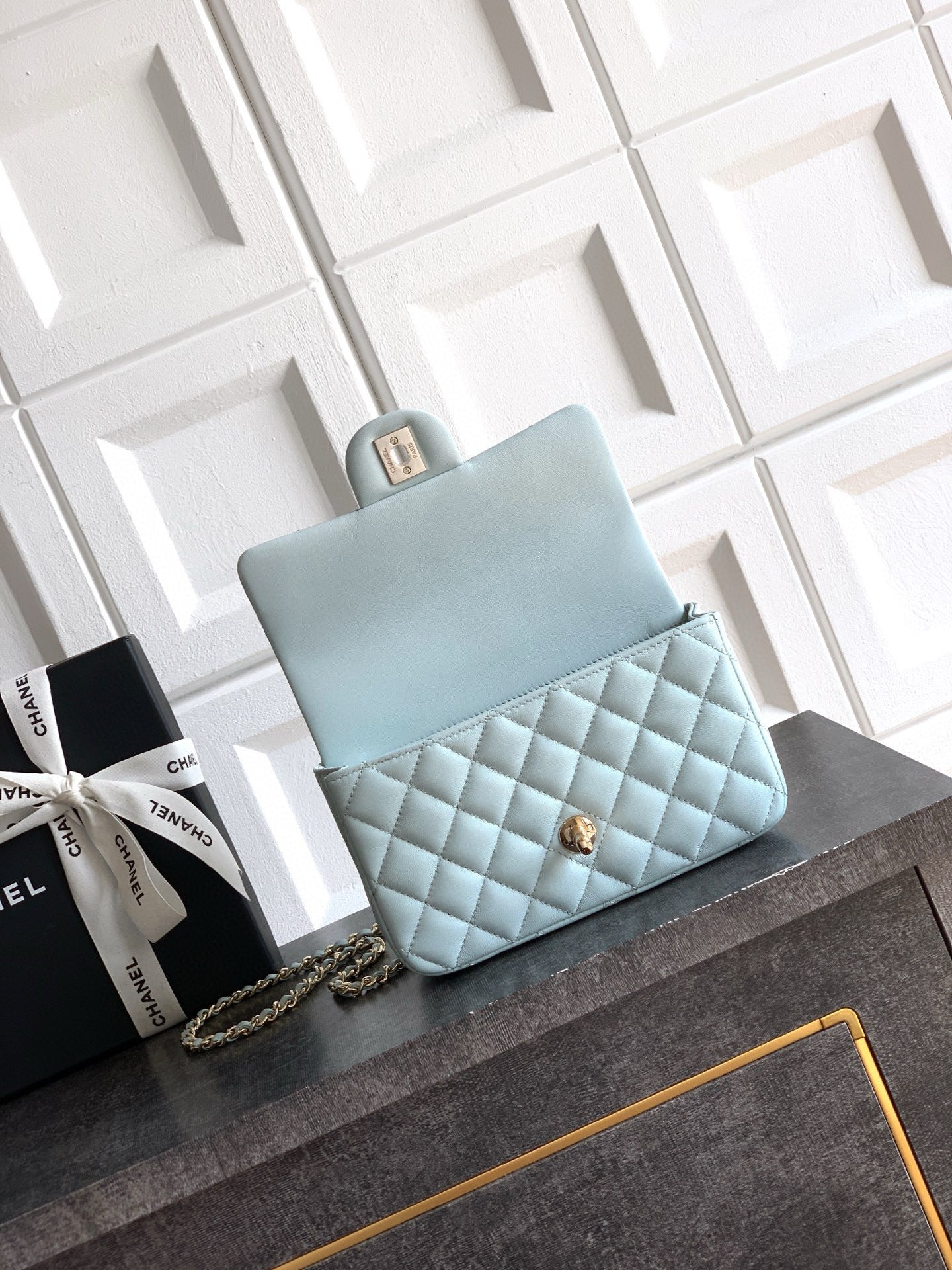 Mini Classic Handbag