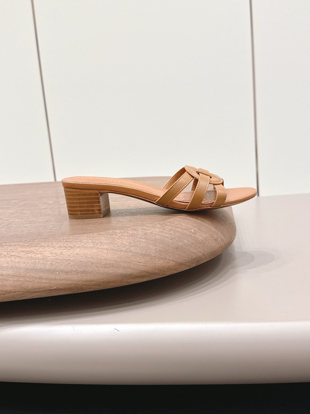 CD Slipper