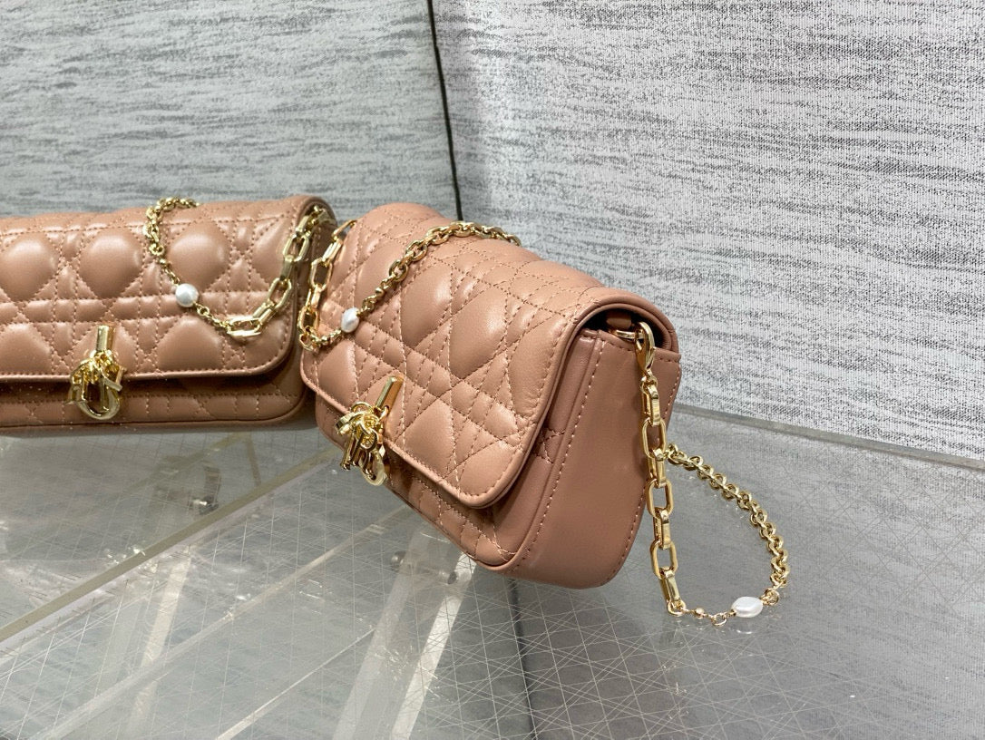 Talk Pouch Phone