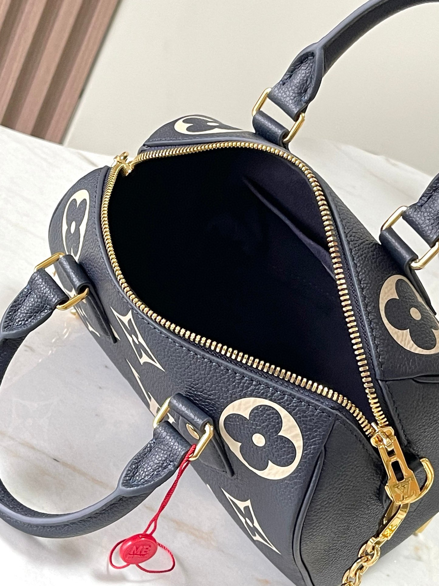 Louis Vuitton Speedy Bandouliere 20