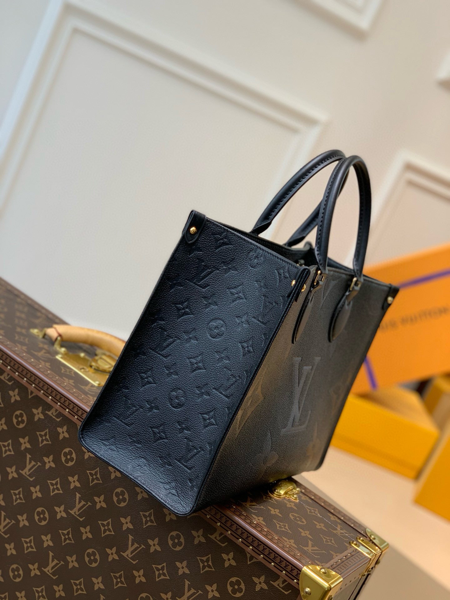 Louis Vuitton Onthego MM