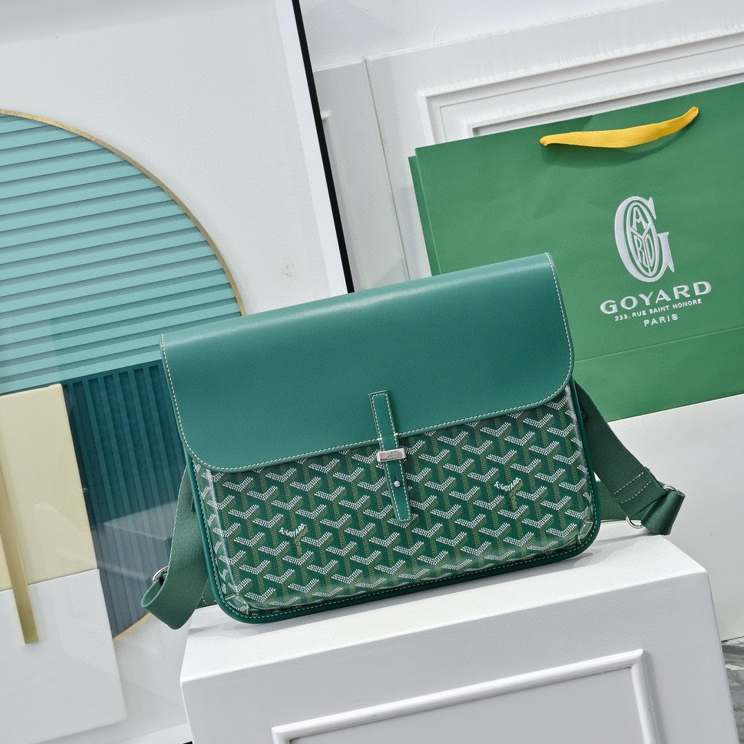 Gyrd Coursıer Messenger