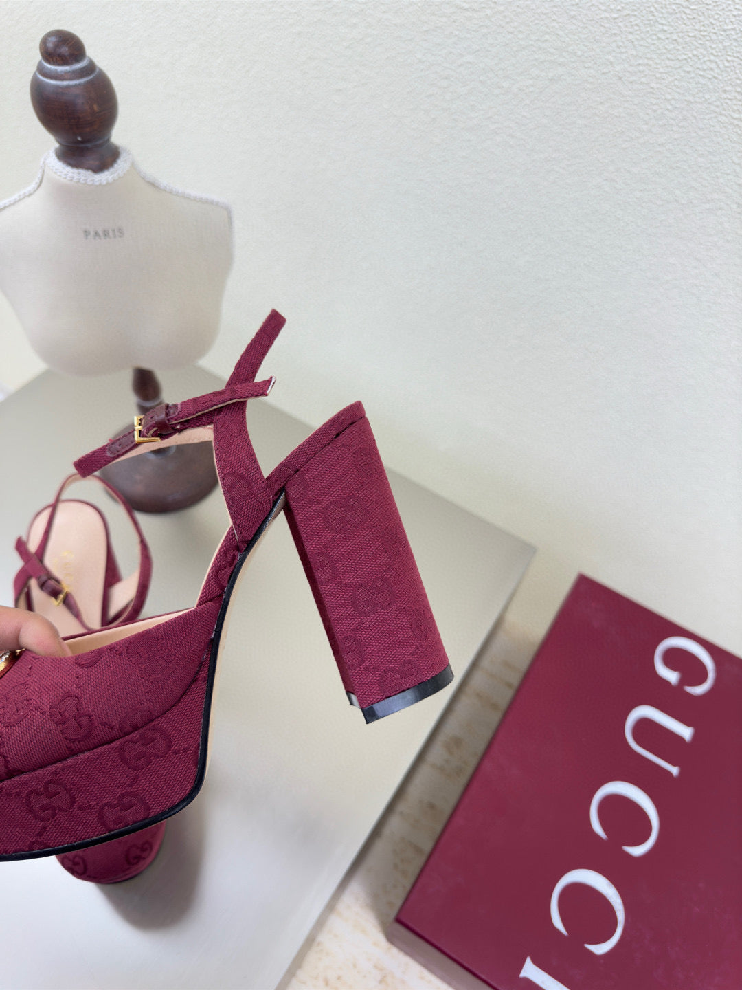 Gucci Gg Logo Platform