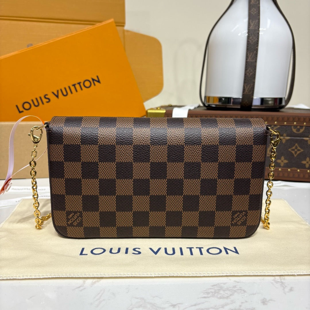 Felicie Pochette