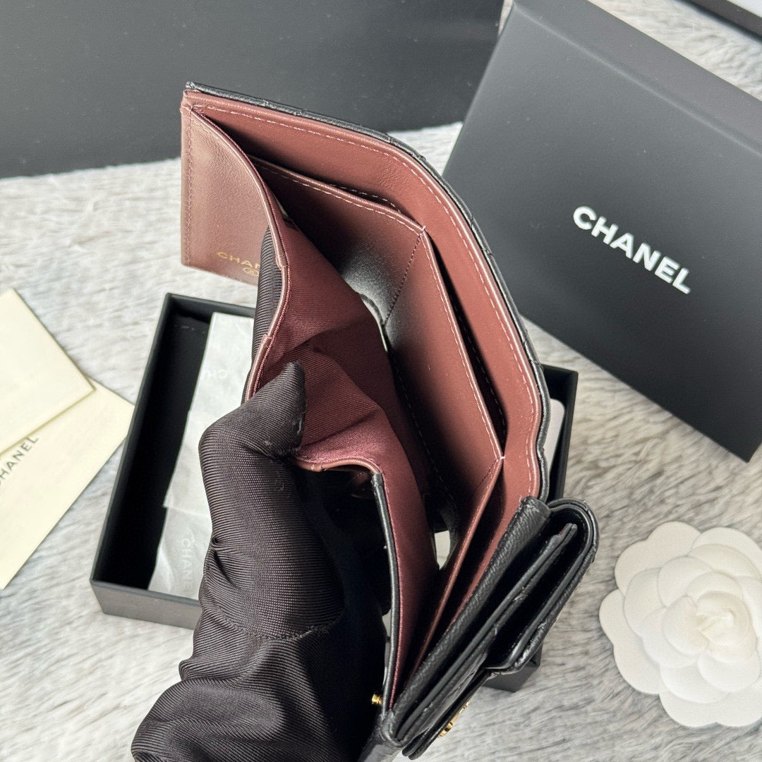 Classic Small Compact Wallet