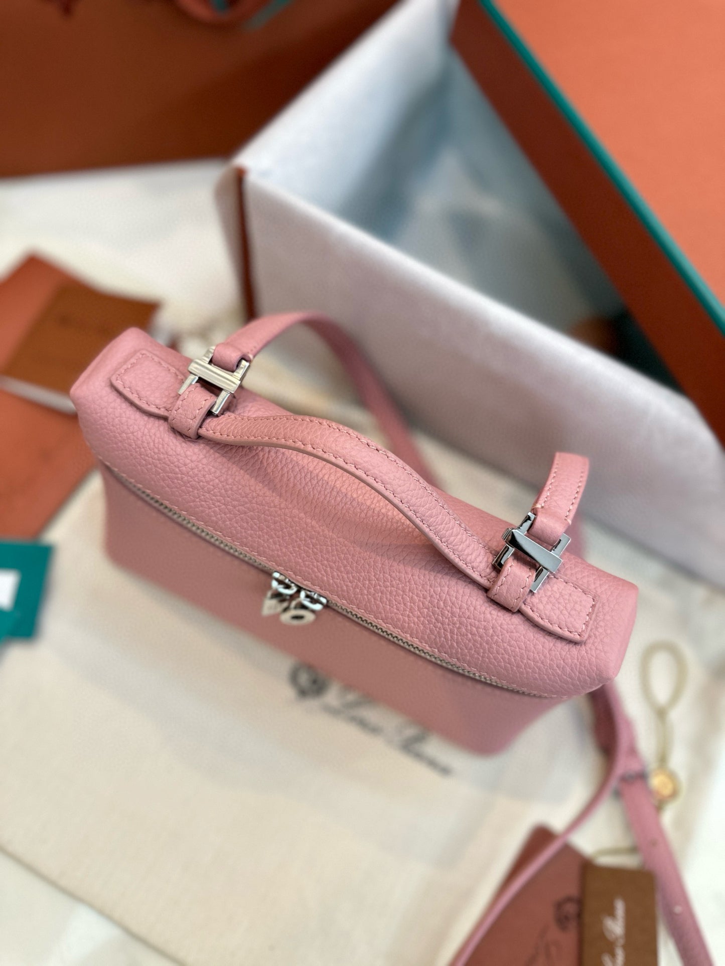 Loro Piana Extra Pocket L19