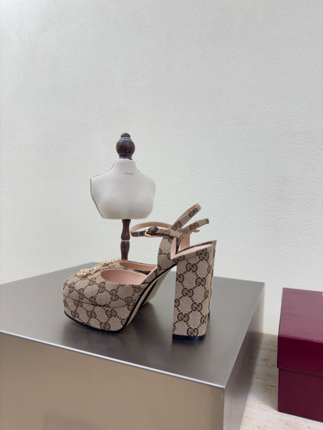 Gucci Gg Logo Platform