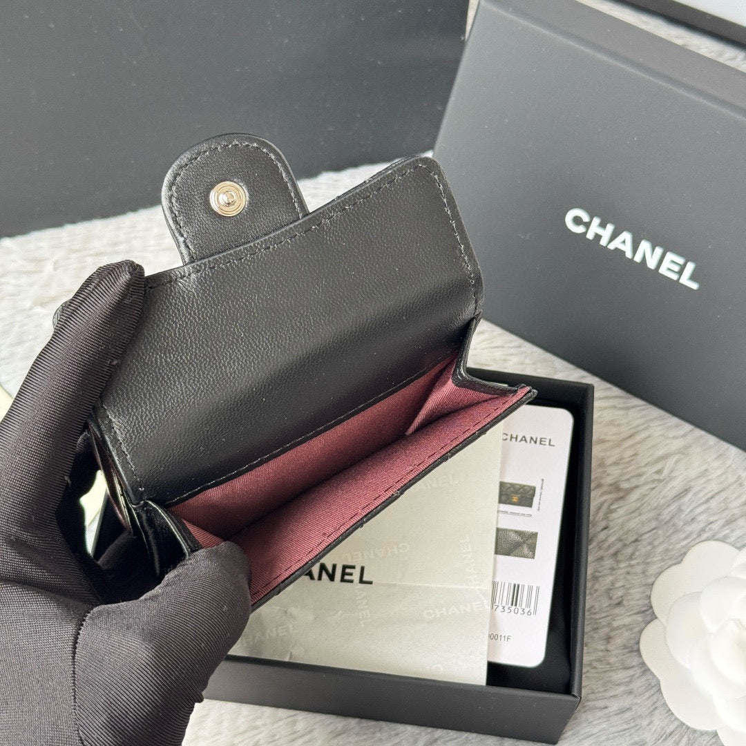 Classic Small Compact Wallet