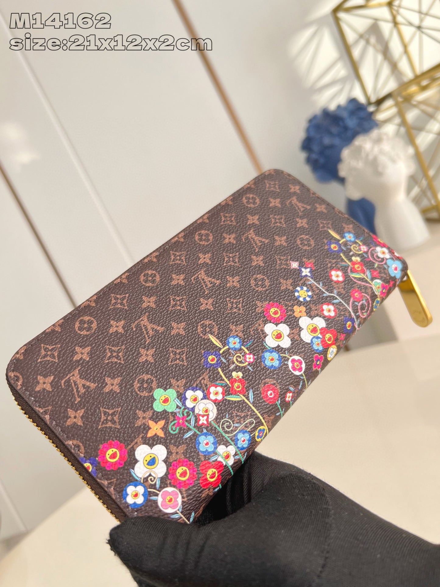 Louis Vuitton Zippy