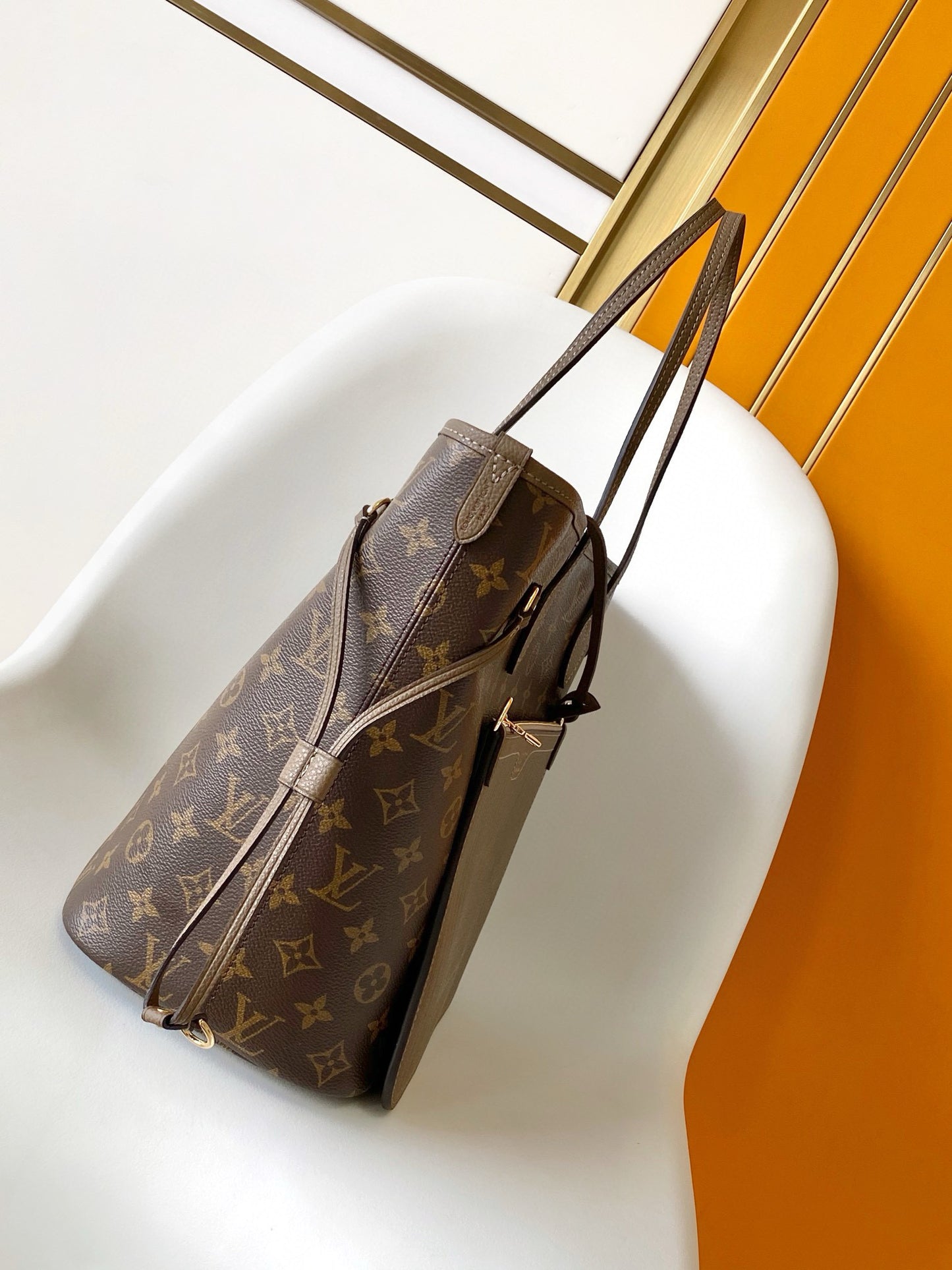 Louis Vuitton Neverfull Indside Out MM