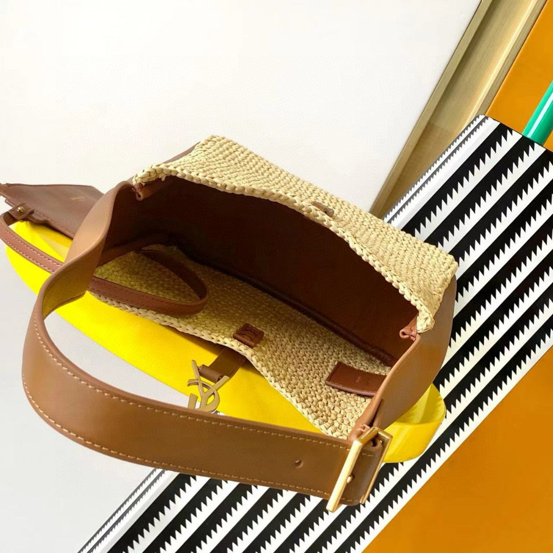 Yves Saint Laurent Le 5 A 7 Supple Small In Raffia