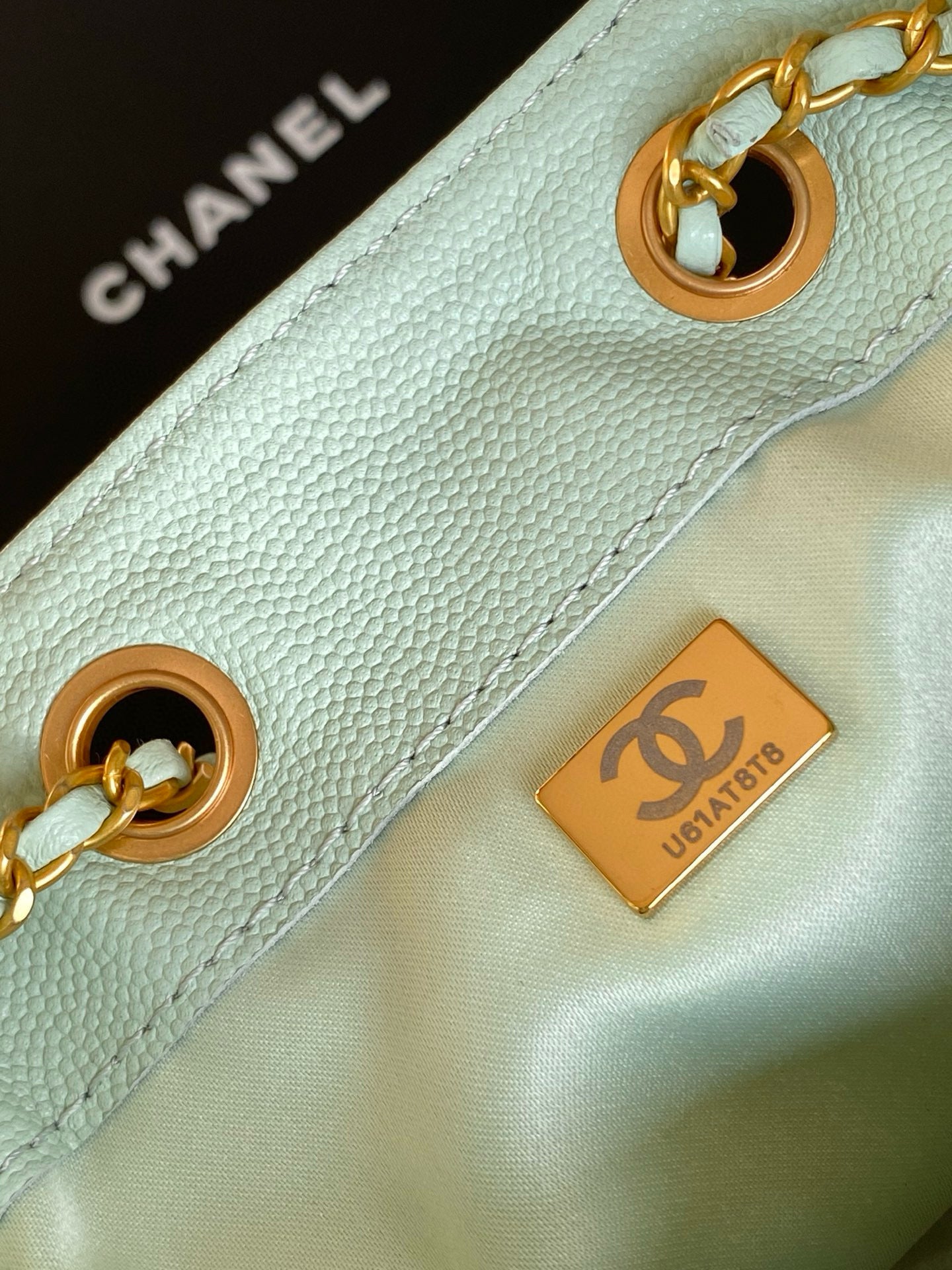 Large 25 Handbag