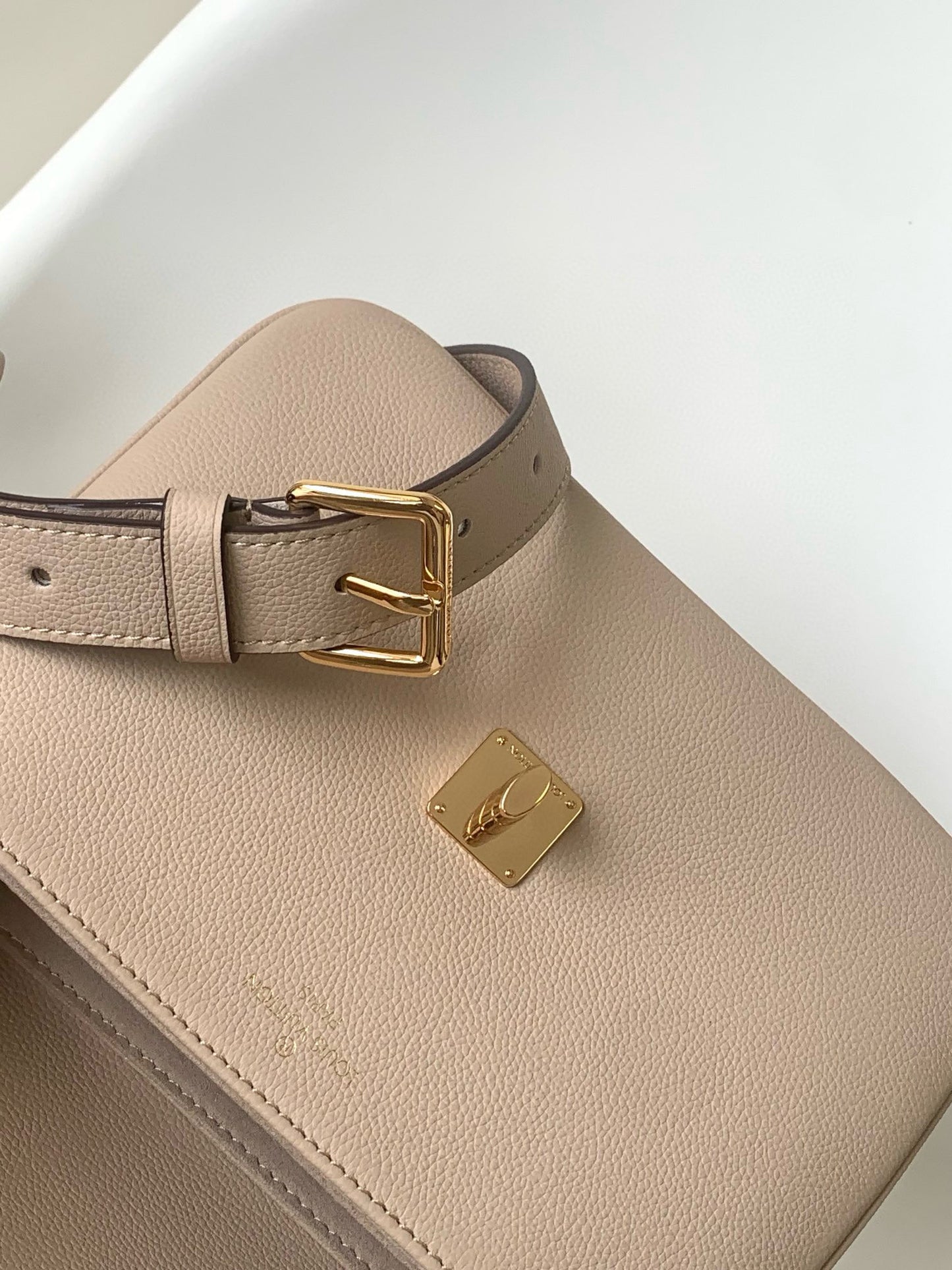 Louis Vuitton Oxford