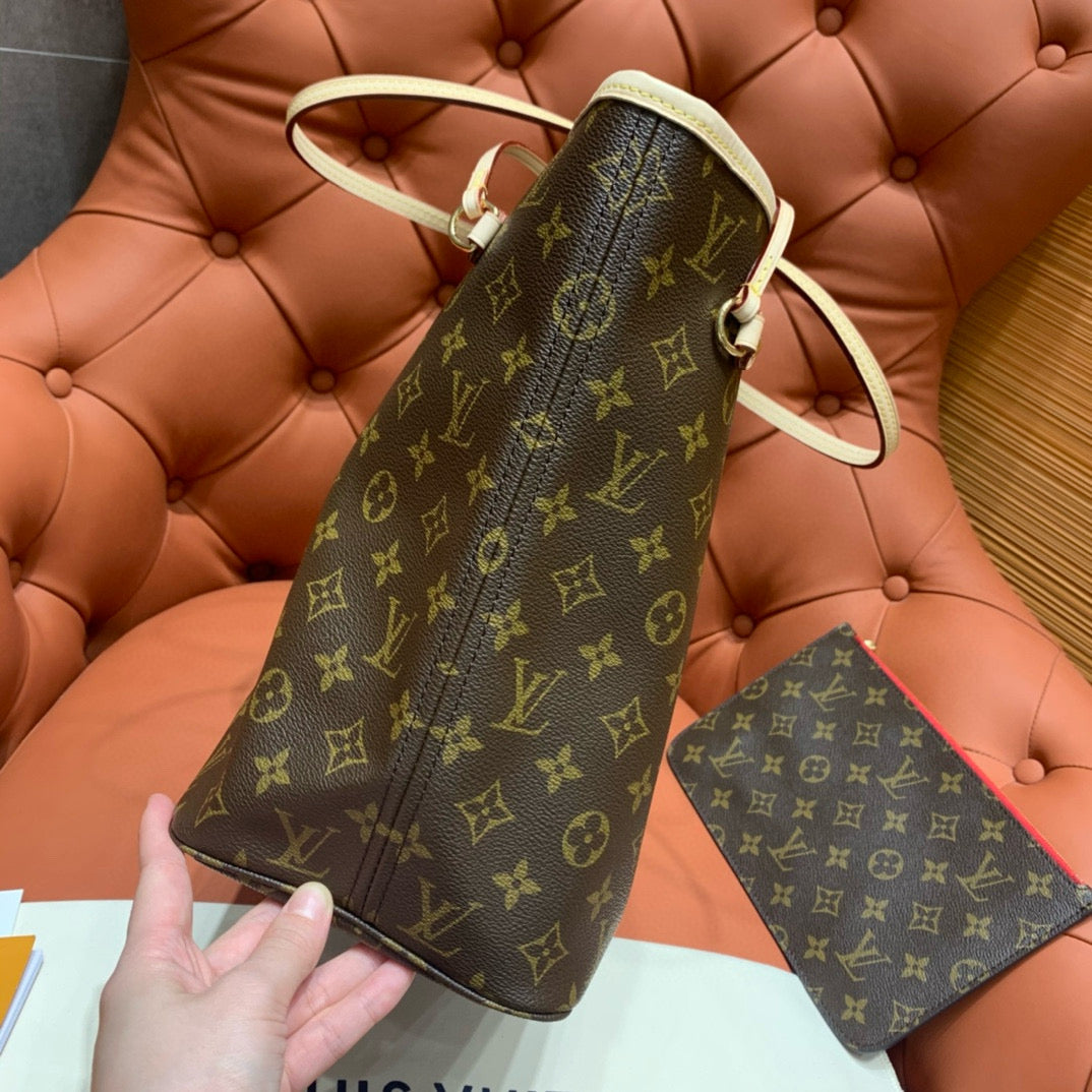 Louis Vuitton Neverfull MM
