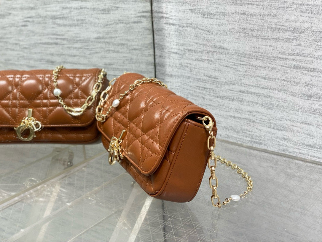 Talk Pouch Phone