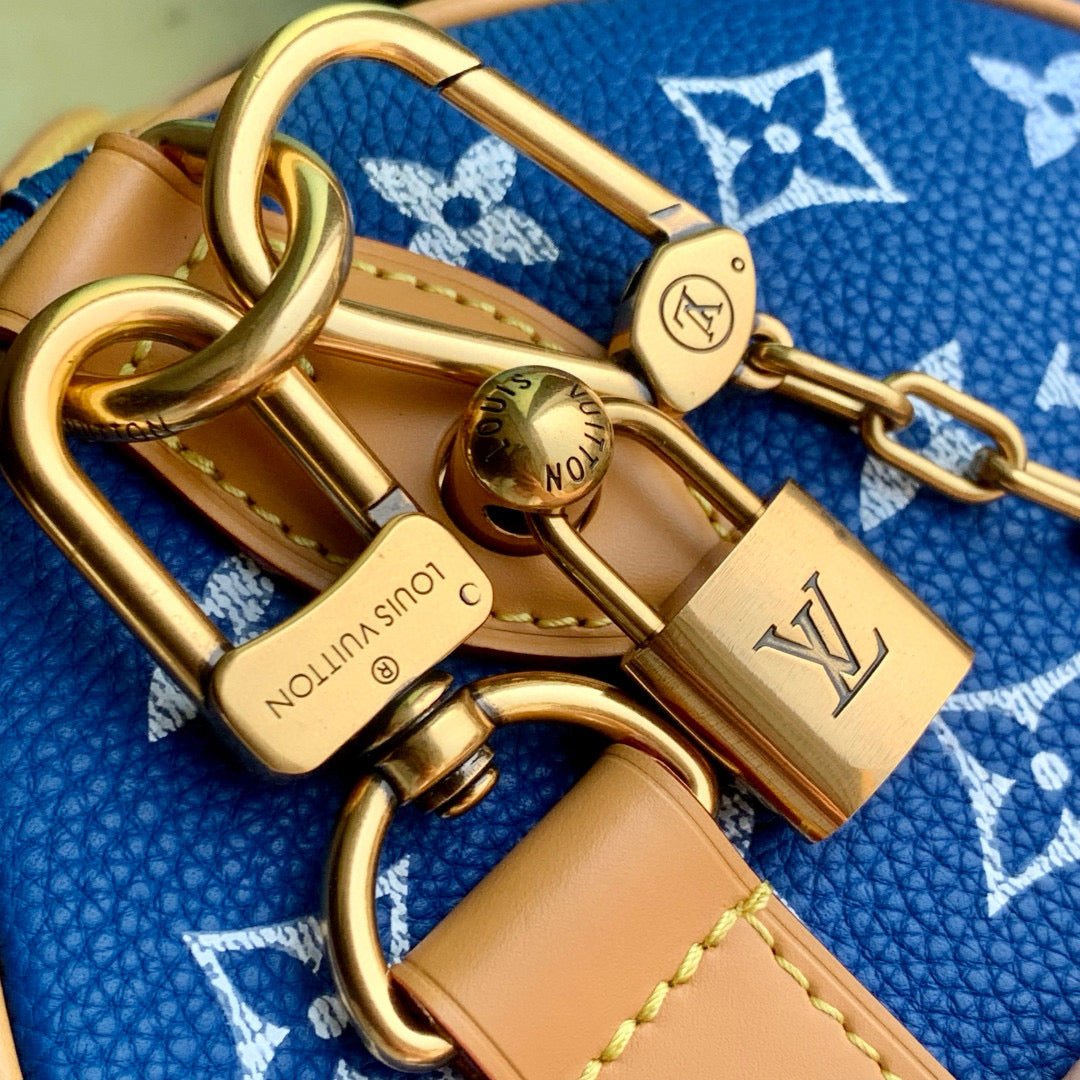 Louis Vuitton Speedy P9 Bandouliere  30