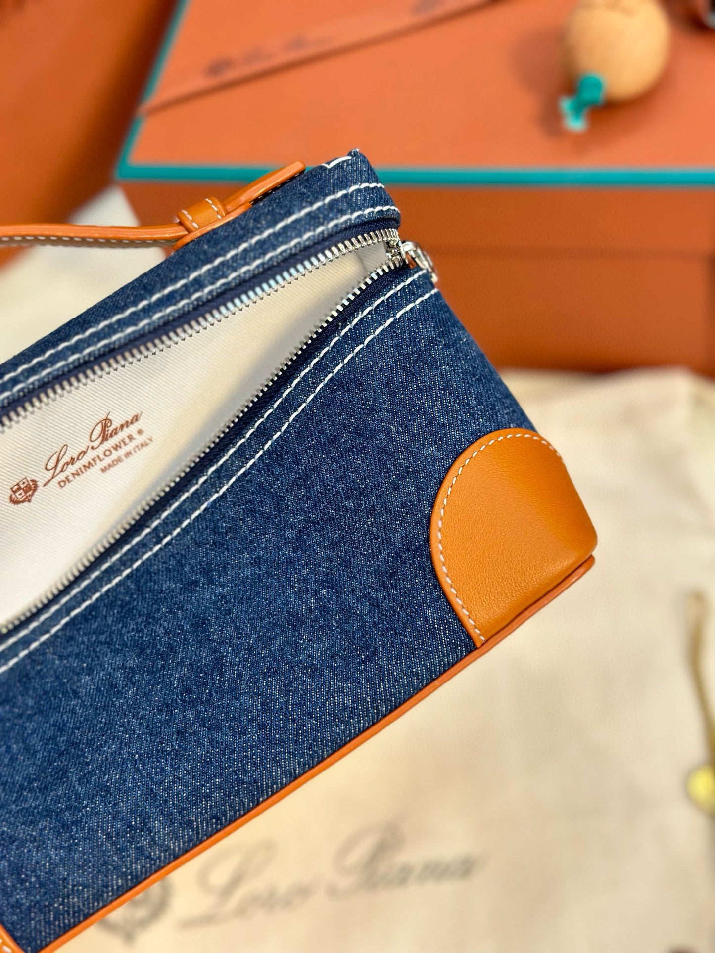 Loro Piana Extra Pocket L19