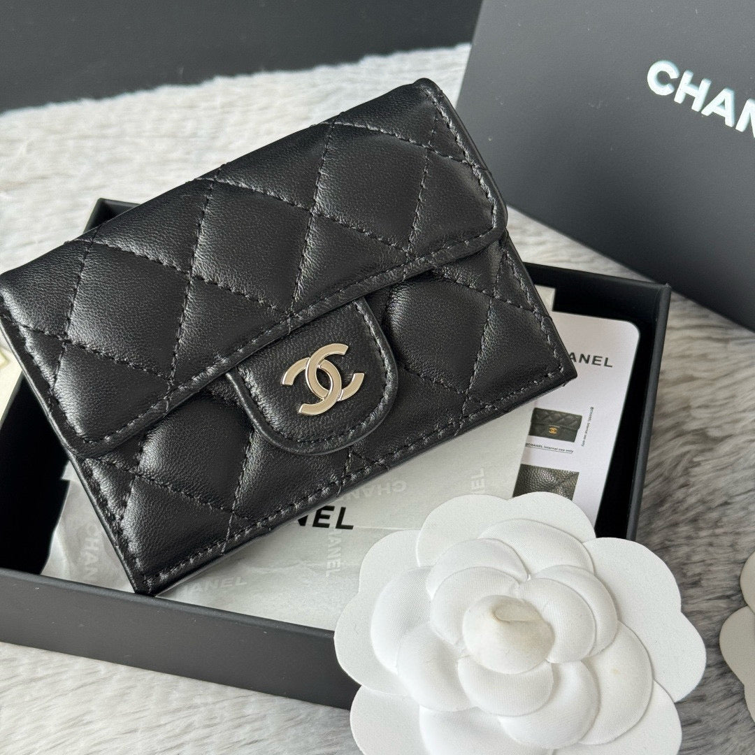 Classic Small Compact Wallet