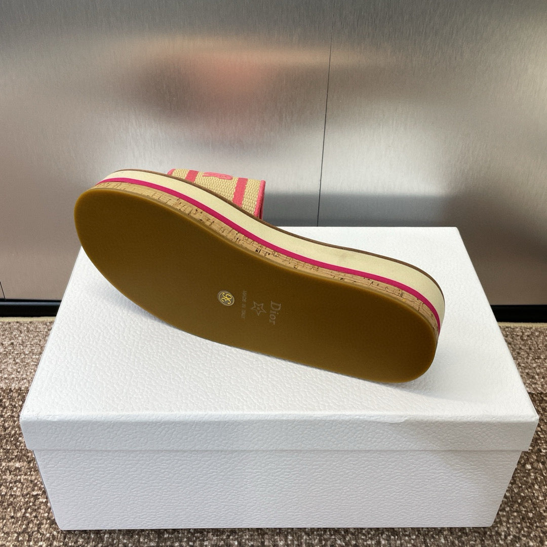 CD Ivıeta Dway Slide