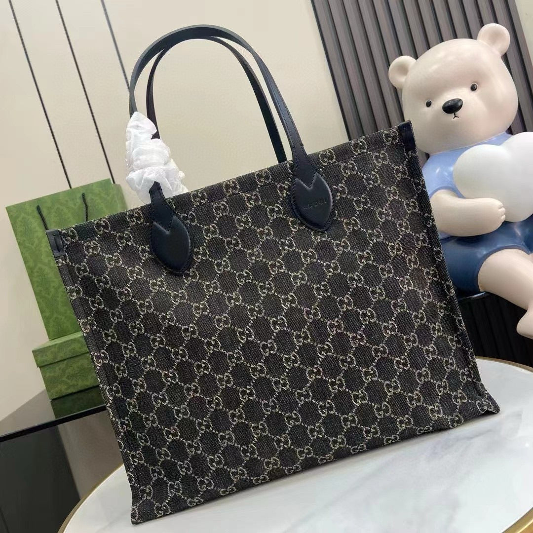 Gucci Tote Large