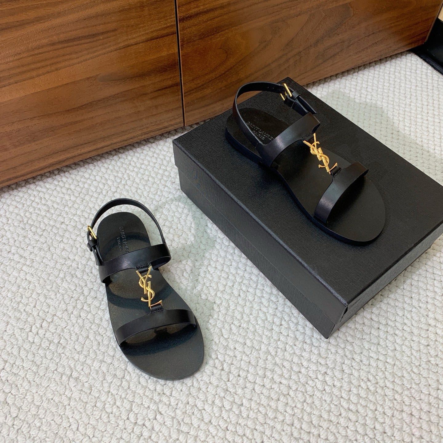 New Sandal