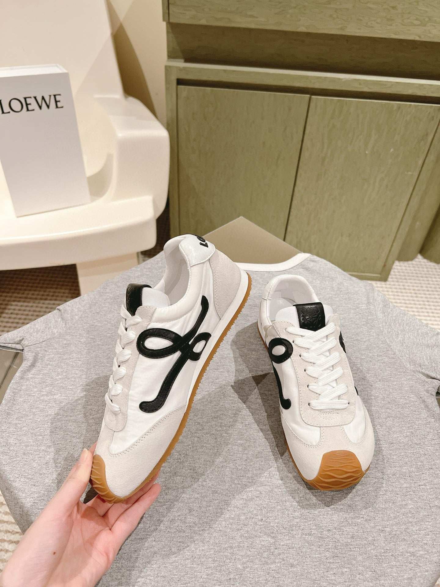 Loewe Sneaker