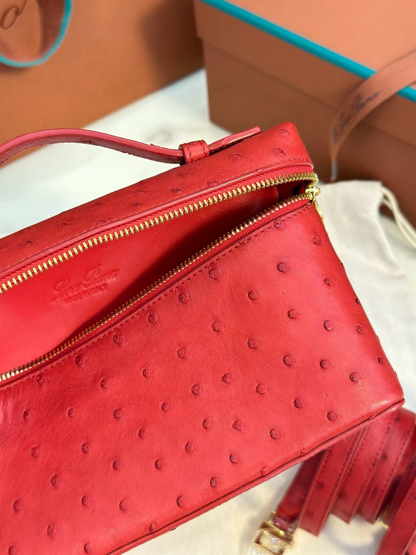 Loro Piana Extra Pocket L19 Ostrich