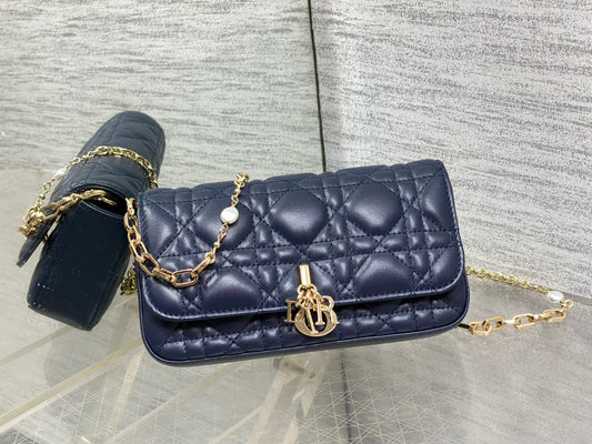 Talk Pouch Phone