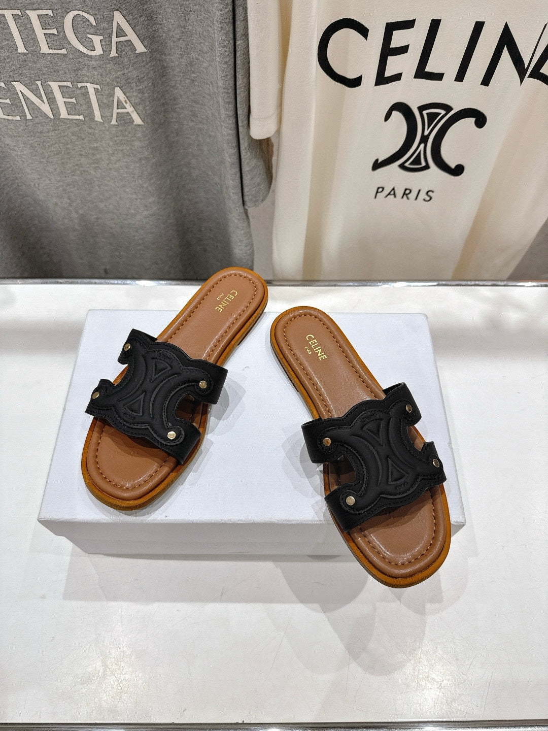 Triomphe Slide