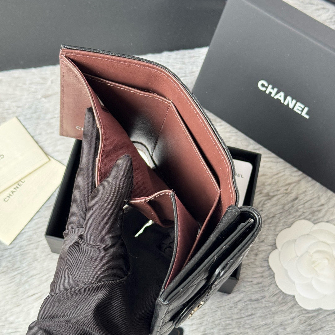 Classic Small Compact Wallet