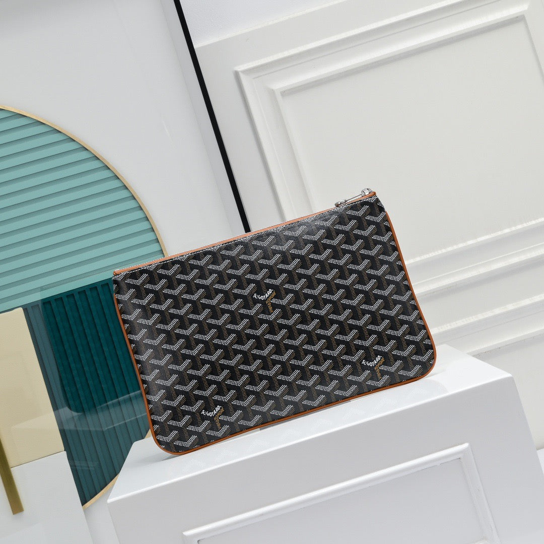 Senat Mm Pouch