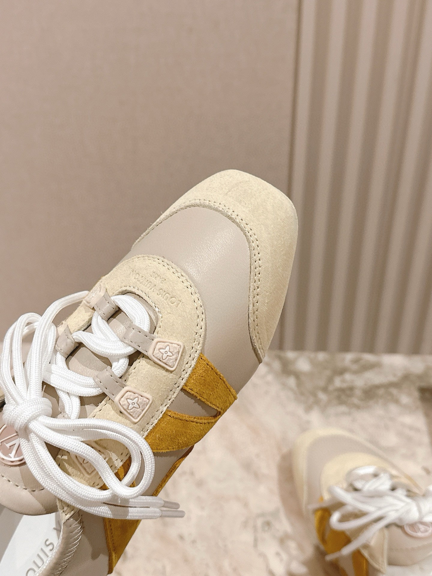 Sneakerina
