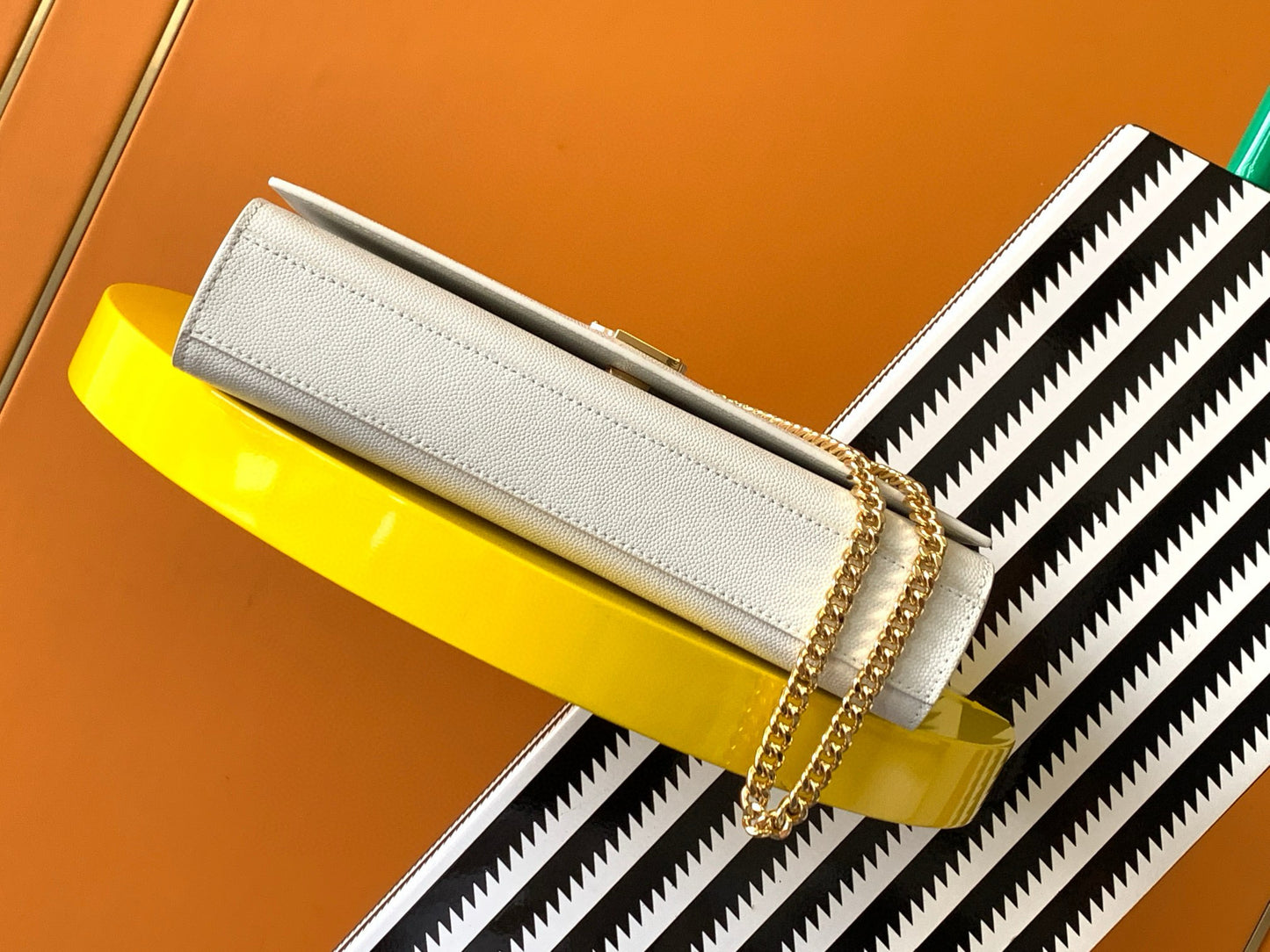 Yves Saint Laurent Kate Medium