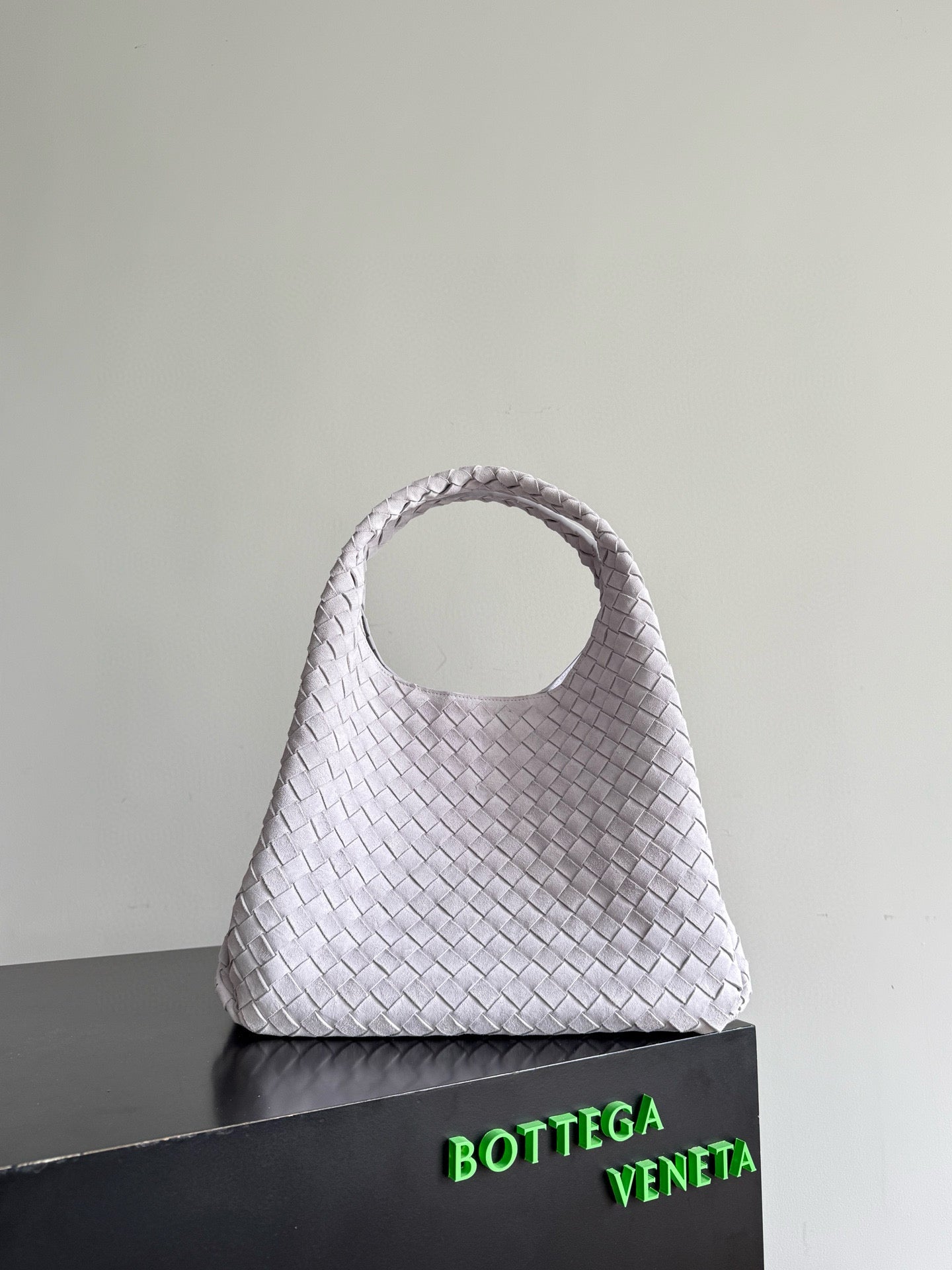 Large Campana